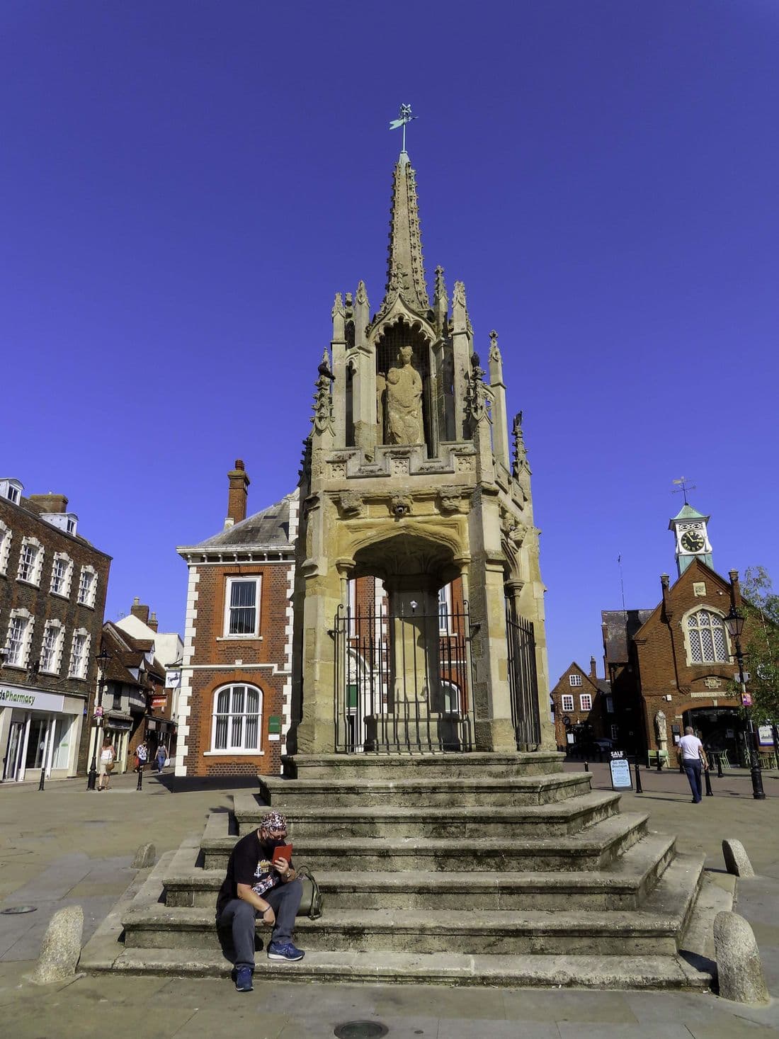 The fifteenth-century market cross on Leighton Buzzard High Street